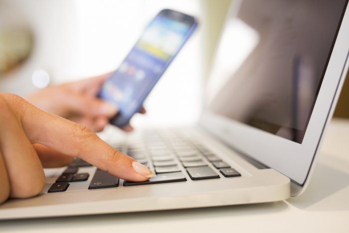 lookup cell phone numbers